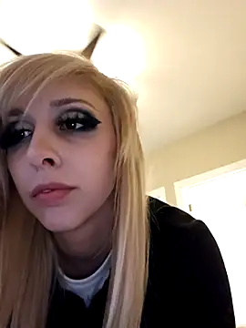 AmethystFoxx online show from 11-29-25, 09:48