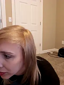 AmethystFoxx online show from 02-19-26, 10:29