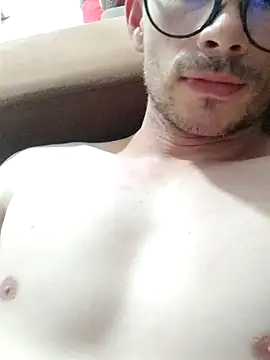 0Rodrigo1234 online show from 04-02-26, 03:57
