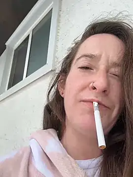 Mini And The Bear online show from 02-27-26, 04:29