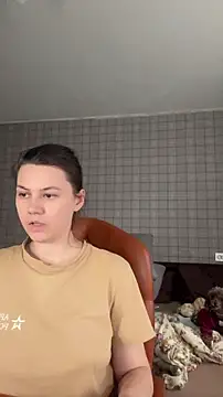 Snapshot of NinaVI chatting on 11-04-25, 02:26 NinaVI online show from 11-04-25, 02:26