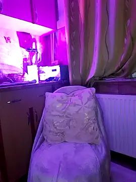 BellaBellaHot online show from 01-10-26, 09:21