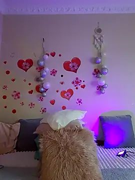 BellaBellaHot online show from 10-16-25, 09:17