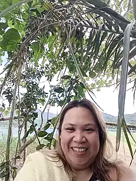 Snapshot of Sweet_asian_kylie chatting on 10-29-25, 04:22 Sweet asian kylie online show from 10-29-25, 04:22