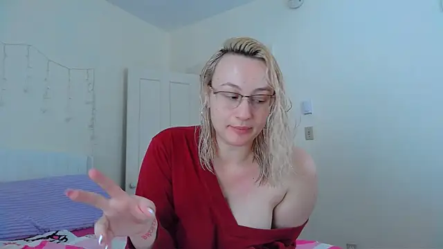 ashleyblaydex online show from 02-11-26, 08:31