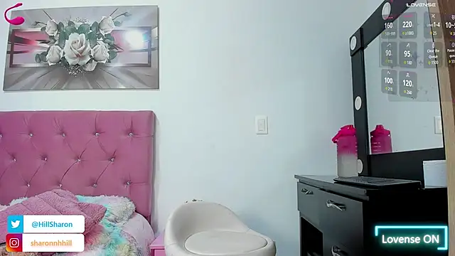 Snapshot of sharon_hill chatting on 07-14-26, 01:27 sharon hill online show from 07-14-26, 01:27