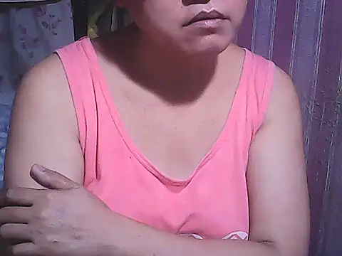 sweetsosie18 online show from 11-17-25, 02:59