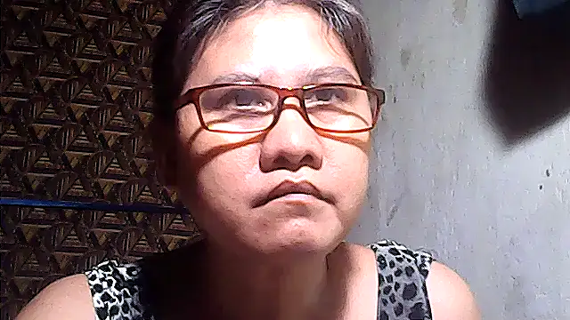 sweetsosie18 online show from 05-03-26, 03:48