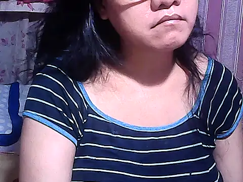 sweetsosie18 online show from 11-21-25, 06:29