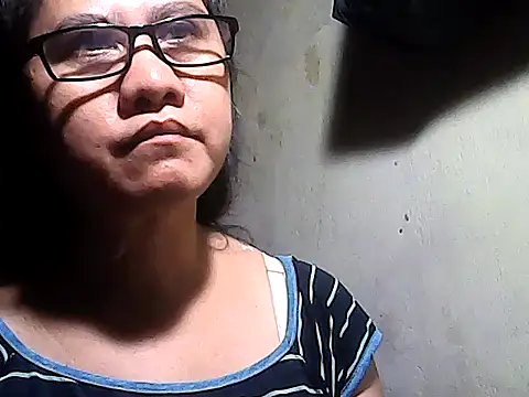 sweetsosie18 online show from 12-23-25, 06:45