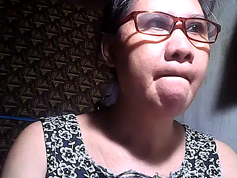 sweetsosie18 online show from 05-31-26, 12:49