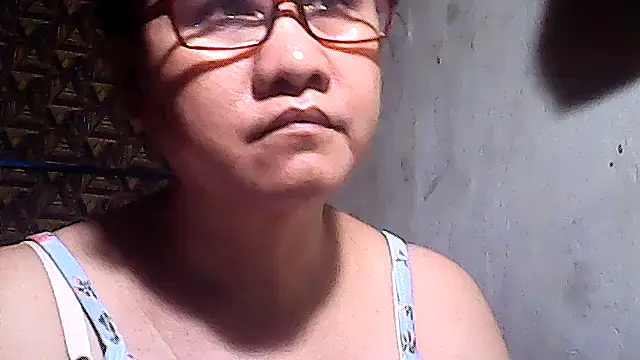 sweetsosie18 online show from 04-22-26, 12:45