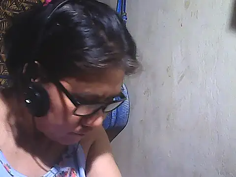 sweetsosie18 online show from 02-18-26, 07:10