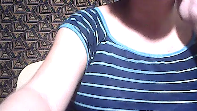 sweetsosie18 online show from 03-26-26, 04:11