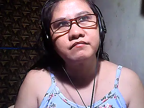 sweetsosie18 online show from 02-13-26, 11:32