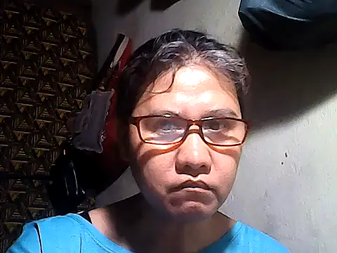 sweetsosie18 online show from 06-02-26, 07:08