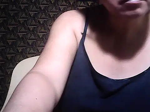 sweetsosie18 online show from 12-22-25, 06:35