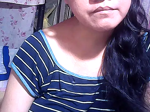 sweetsosie18 online show from 11-21-25, 06:01