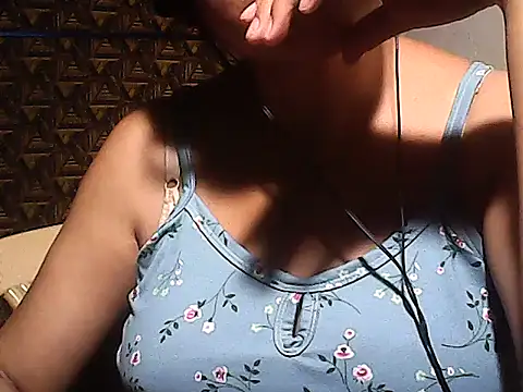 sweetsosie18 online show from 02-09-26, 11:58