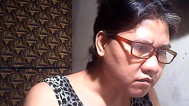 sweetsosie18 online show from 04-03-26, 07:59