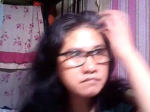 sweetsosie18 online show from 11-26-25, 12:32