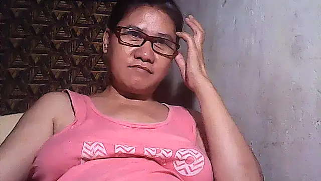 sweetsosie18 online show from 03-21-26, 08:35