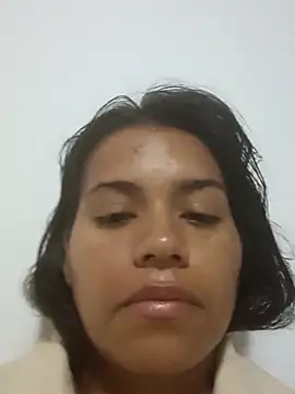 roxanamariahills  online show from 04-27-26, 03:32