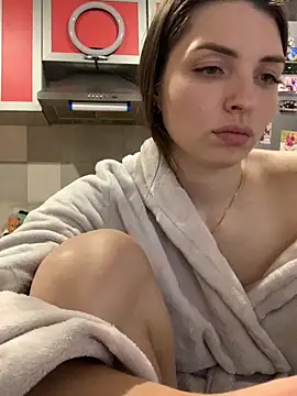 Snapshot of SeducingYoghourt chatting on 02-26-26, 05:02 SeducingYoghourt online show from 02-26-26, 05:02