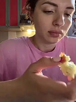 Snapshot of SeducingYoghourt chatting on 03-14-26, 03:07 SeducingYoghourt online show from 03-14-26, 03:07