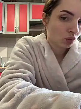 Snapshot of SeducingYoghourt chatting on 02-01-26, 12:47 SeducingYoghourt online show from 02-01-26, 12:47