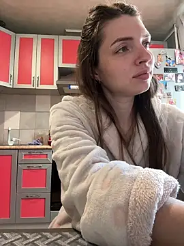 SeducingYoghourt online show from 04-13-26, 01:59