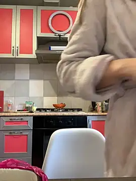 Snapshot of SeducingYoghourt chatting on 03-08-26, 12:52 SeducingYoghourt online show from 03-08-26, 12:52