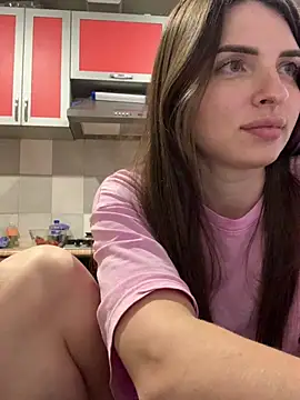 SeducingYoghourt online show from 04-01-26, 03:42