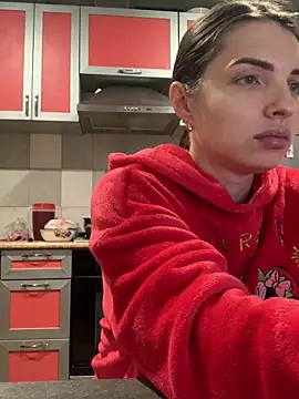 Snapshot of SeducingYoghourt chatting on 10-20-25, 03:23 SeducingYoghourt online show from 10-20-25, 03:23