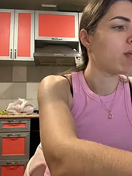 Snapshot of SeducingYoghourt chatting on 11-29-25, 03:34 SeducingYoghourt online show from 11-29-25, 03:34