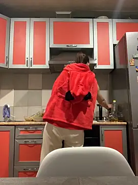 Snapshot of SeducingYoghourt chatting on 10-31-25, 03:30 SeducingYoghourt online show from 10-31-25, 03:30