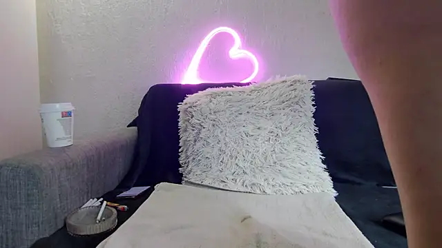 AlishyaJoi online show from 12-17-25, 07:08