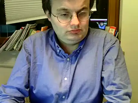 Snapshot of makau1 chatting on 12-23-24, 11:39 makau1 online show from 12-23-24, 11:39