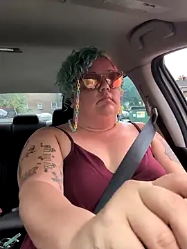 Snapshot of PotOfGreer chatting on 09-27-25, 05:52 PotOfGreer online show from 09-27-25, 05:52