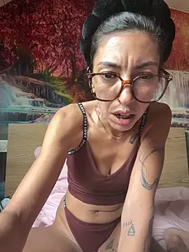 amanilouve online show from 03-10-26, 10:52