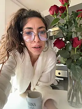 amanilouve online show from 02-15-26, 09:08