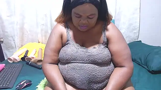 MatureBootyBabe4Uxx online show from 03-04-26, 01:24