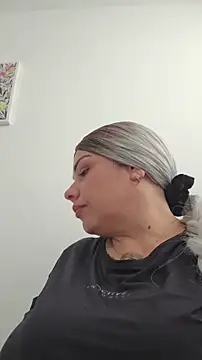 natalygolden69 online show from 06-23-26, 09:02