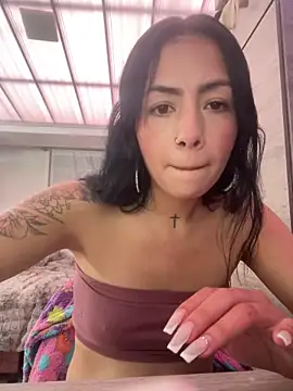 MadisonCambel online show from 05-05-26, 10:02
