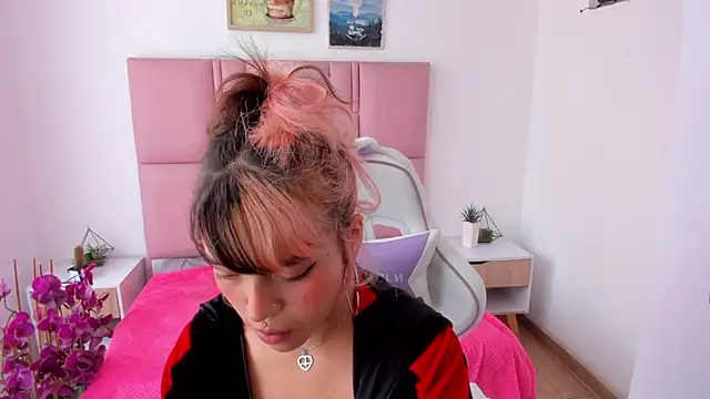 katalina garcia online show from 02-13-26, 04:07