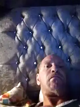 Verynaughtyx online show from 10-25-25, 07:40