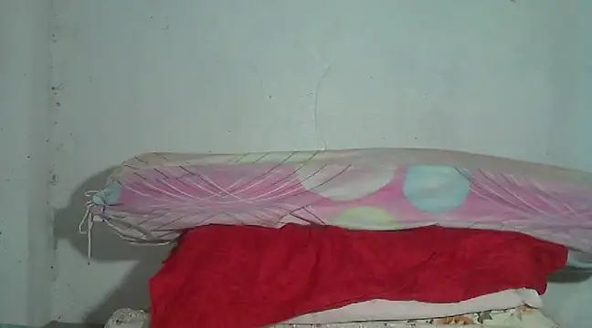 Snapshot of boobsiness chatting on 01-27-25, 09:22 boobsiness online show from 01-27-25, 09:22