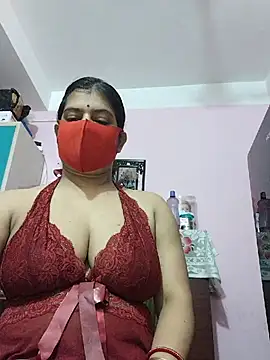 Snapshot of Hotpritid chatting on 08-08-26, 03:08 Hotpritid online show from 08-08-26, 03:08