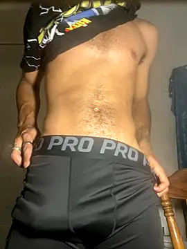 Snapshot of Big_papirocky chatting on 10-19-25, 10:45 Big papirocky online show from 10-19-25, 10:45