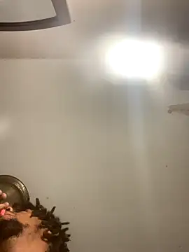 Snapshot of Big_papirocky chatting on 10-11-25, 10:33 Big papirocky online show from 10-11-25, 10:33